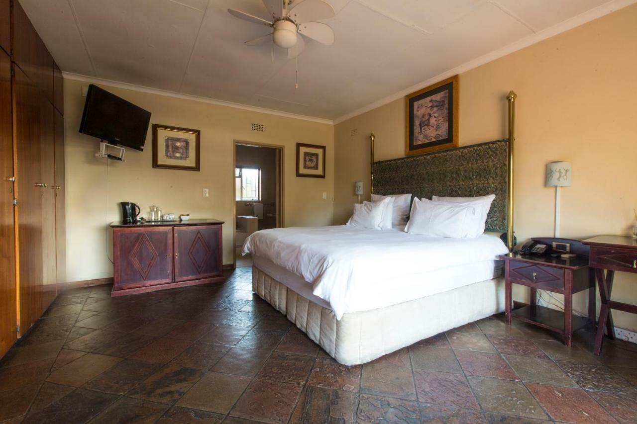 Belladona Guesthouse Mbombela Екстер'єр фото