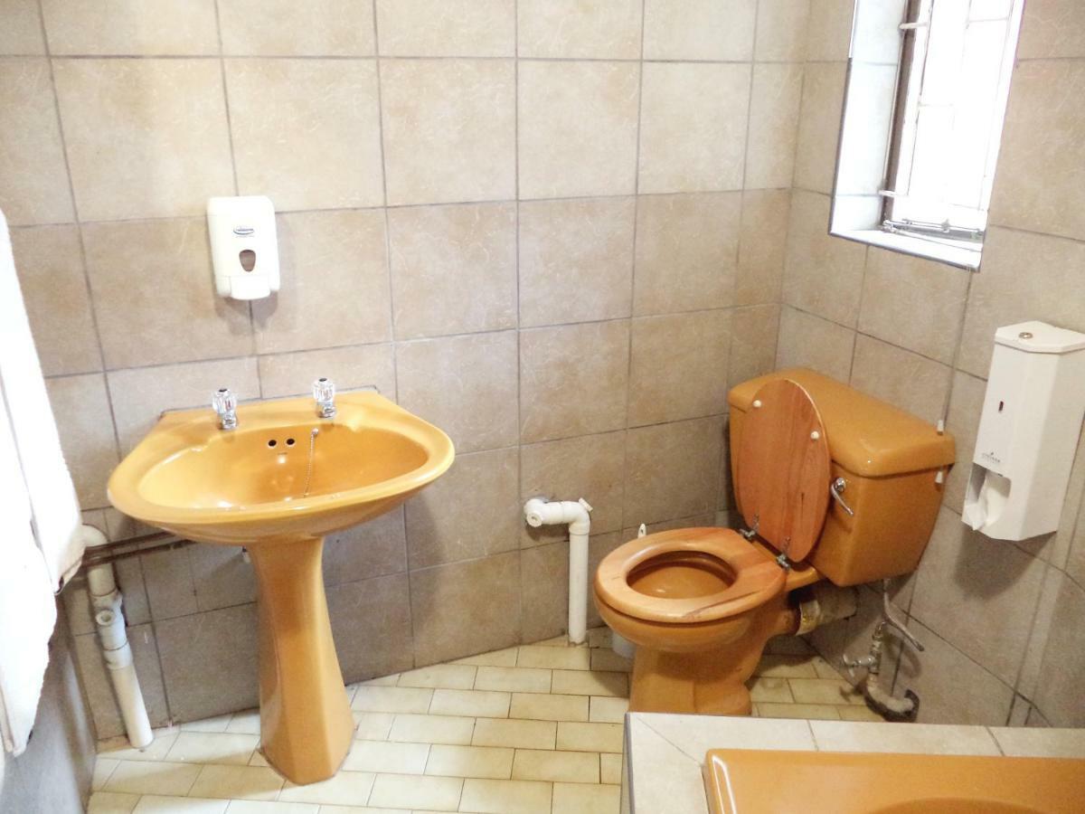Belladona Guesthouse Mbombela Екстер'єр фото